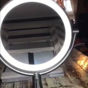 Bluetooth iHome mirror